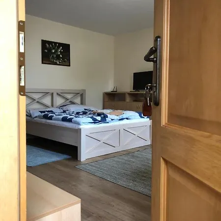 Privat Migac Apartment Vrbov Exterior photo